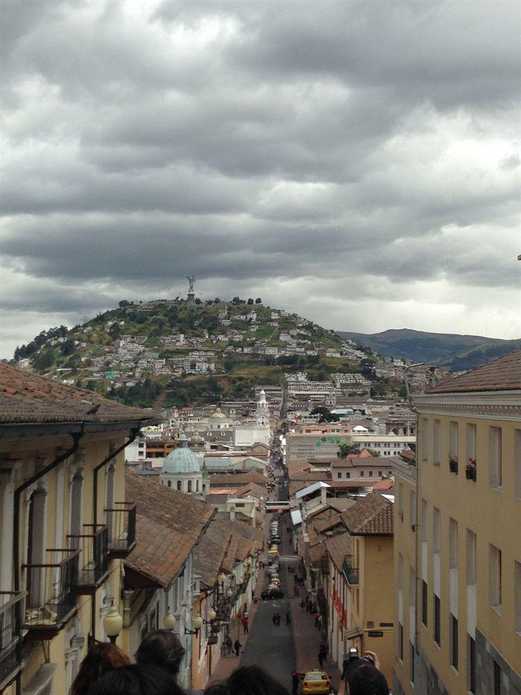 Hotel Nass Sol De Quito Exteriör bild